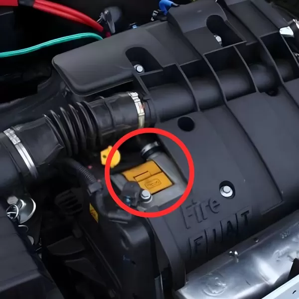tampa óleo motor instalada em motor fiat fire