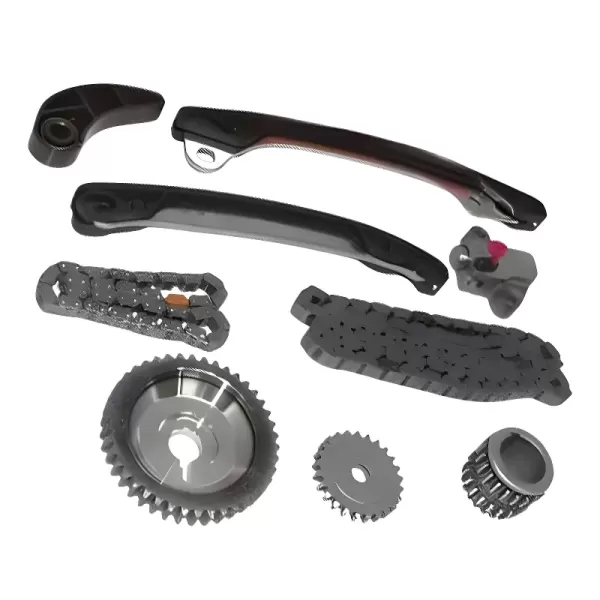 KIT DISTRIBUIÇÃO VERSA MARCH – close das peças: guias, engrenagens e correntes, com tensor e patins, destacando acabamento e robustez