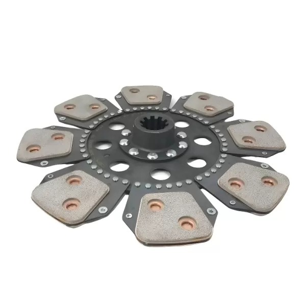 Close do Disco embreagem LUK 85703000 com 8 pás e 16 pastilhas