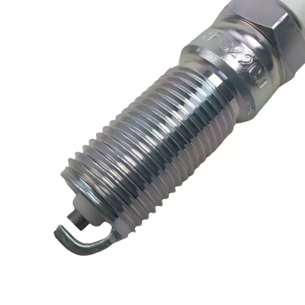 JOGO DE VELAS BOSCH instalado em motor Zetec Rocam – desempenho e ignição eficiente