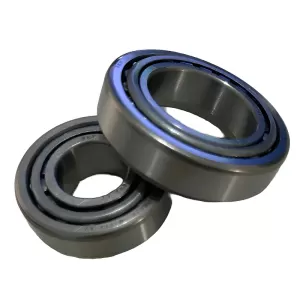 ROLAMENTO RODA SKF VKBA4544A — par de rolamentos SKF montados em conjunto, evidenciando o acabamento e robustez do aço.