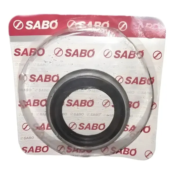 DETALHE DO RETENTOR RODA SABÓ 07395BARGGG EM CLOSE