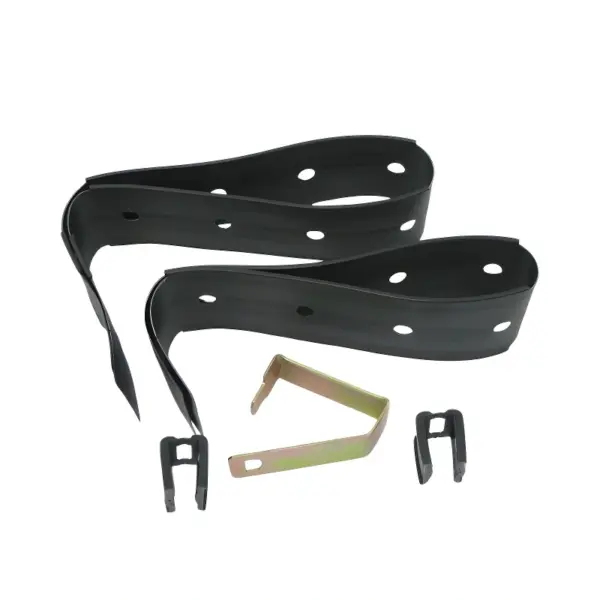 KIT SUSPENSÃO KIT_&_CIA 10153 detalhe das lâminas do feixe de molas e componentes de fixação